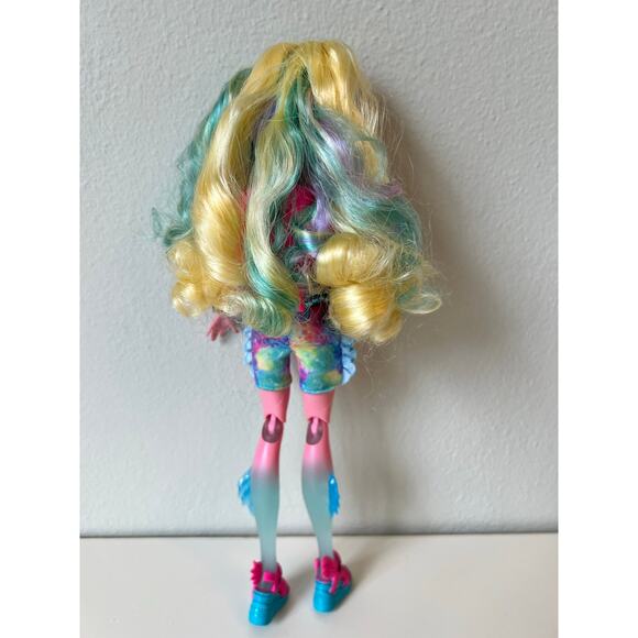 Monster High Lagoona Blue Doll Colorful Streaked Hair Pet Accessory 2021 - Picture 5 of 7